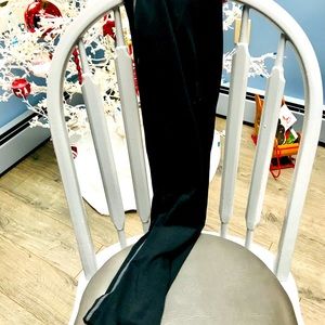 Nike Pro-Fit mid-rise leggings. Size small.